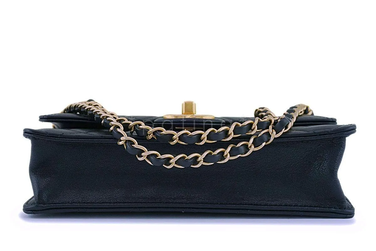 19S Chanel Black Lambskin Chic Pearls Classic Limited Mini Pearl Flap Bag GHW