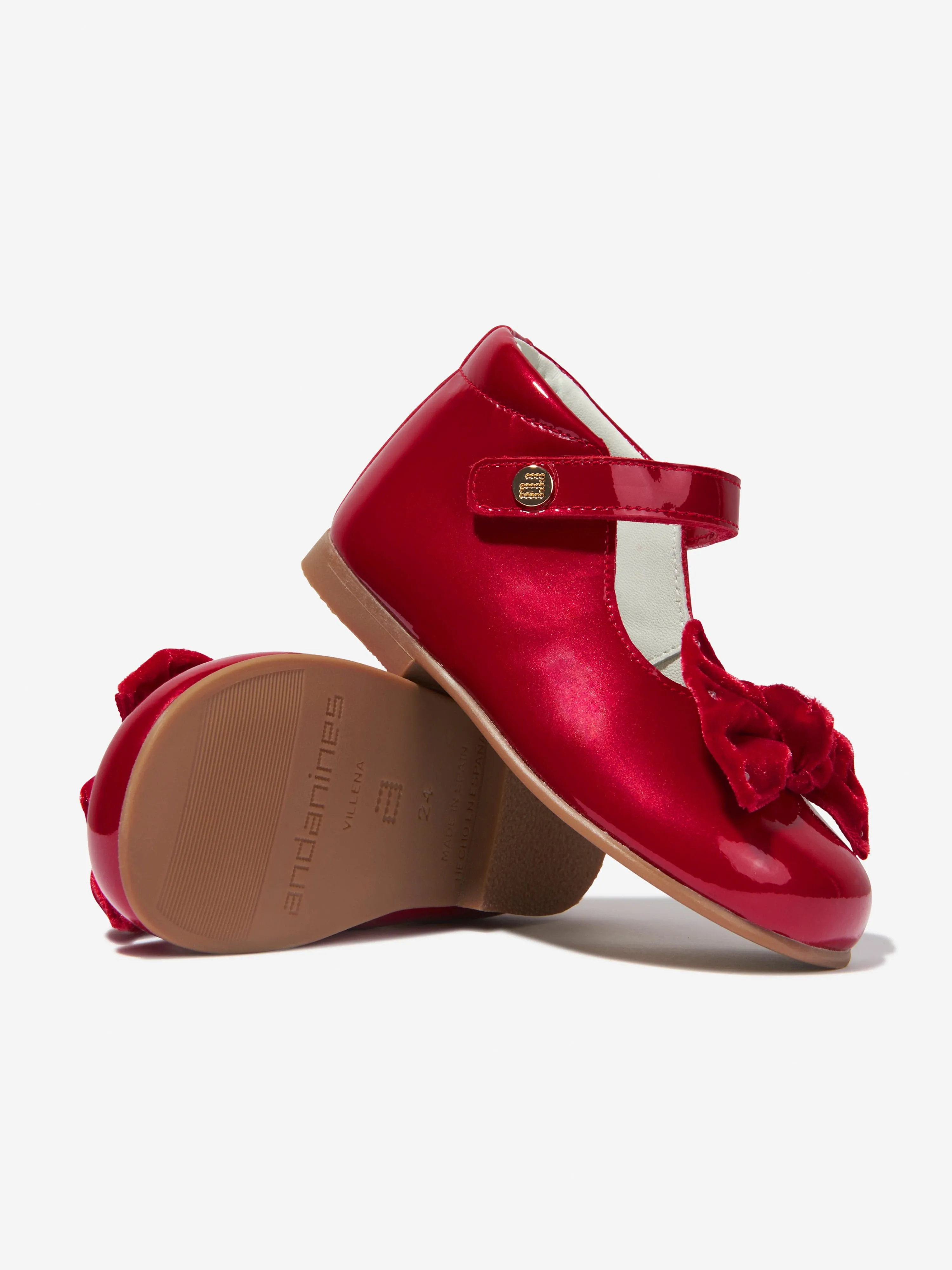 Andanines Girls Mary Jane Shoes With Bow in Red