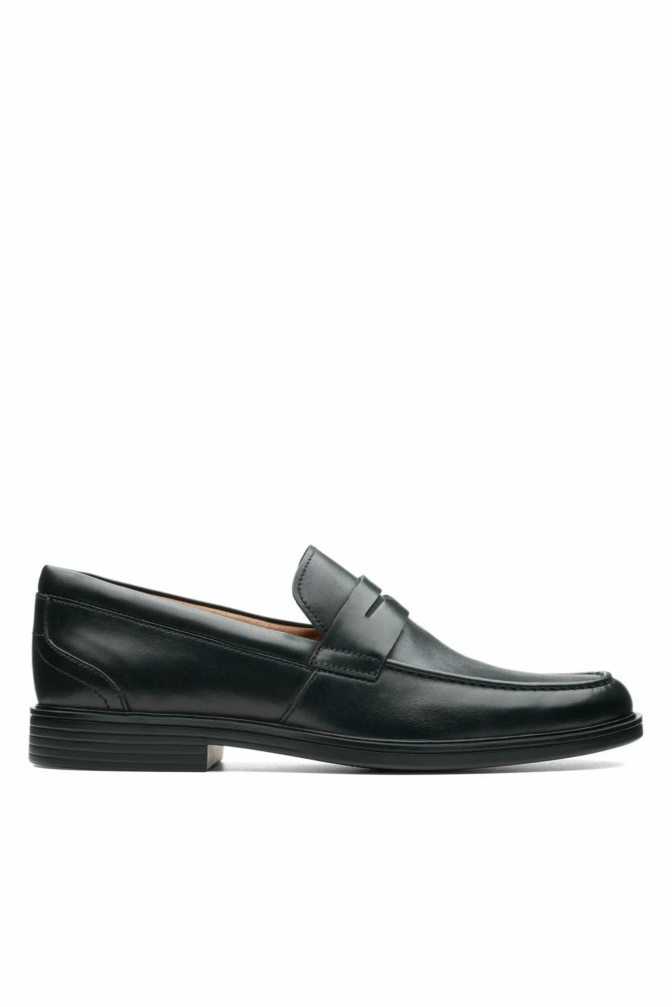 Clarks Un Aldric Step black leather