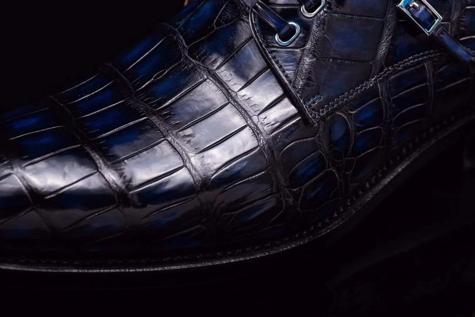 Crocodile Shoes Lace-Up Shoes In Dark Blue Crocodile Skin Leather