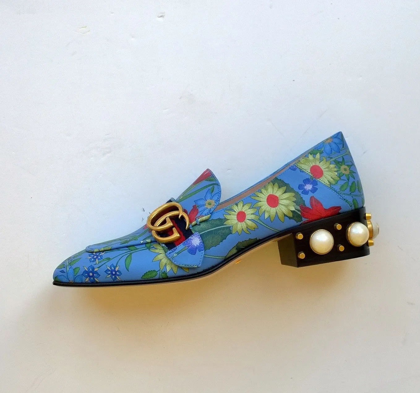 Gucci Blue Leather Flowers Loafers with GG studded Pearls