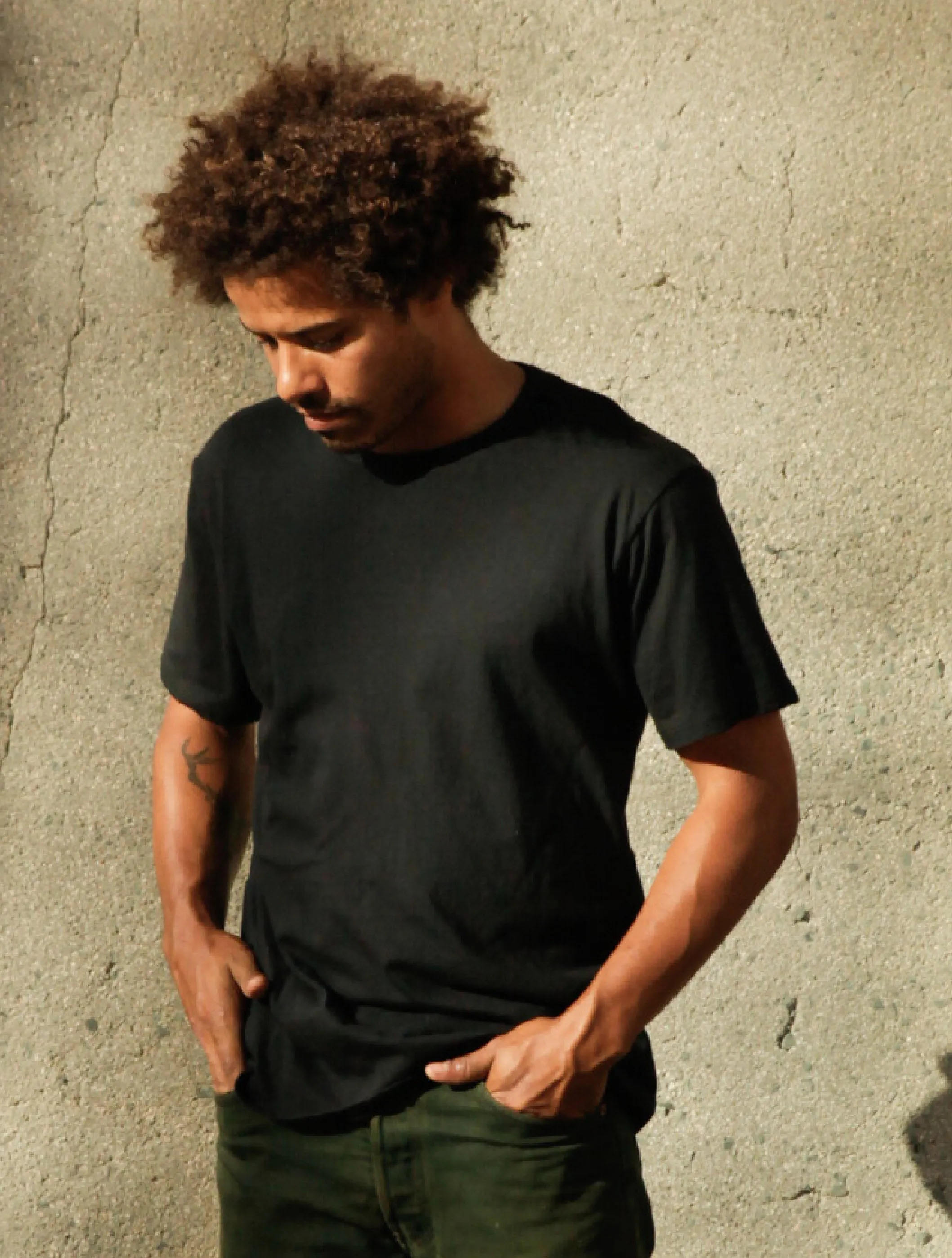 Men's Organic Crew Tee in Black