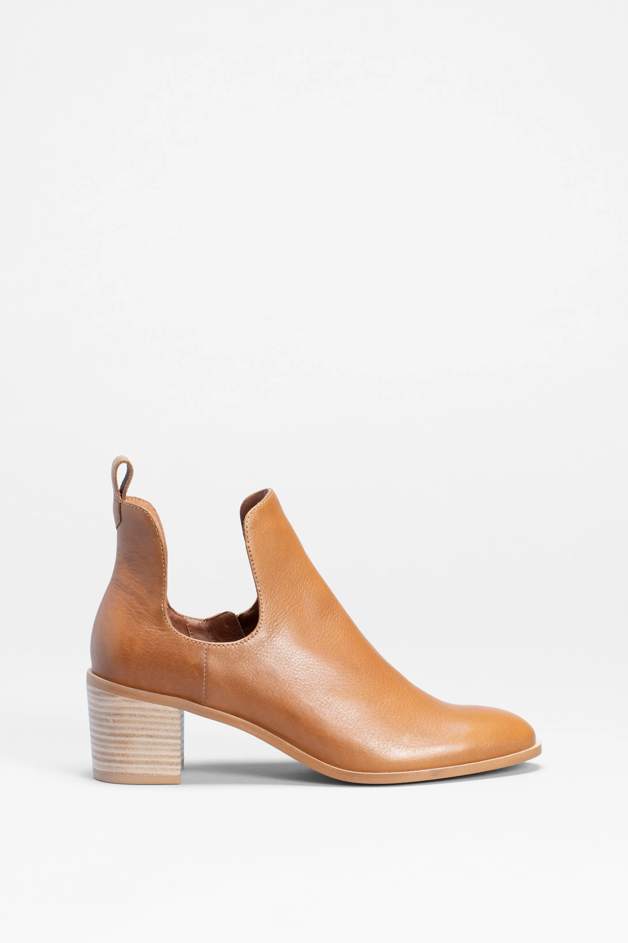 Valla Cut Out Boot