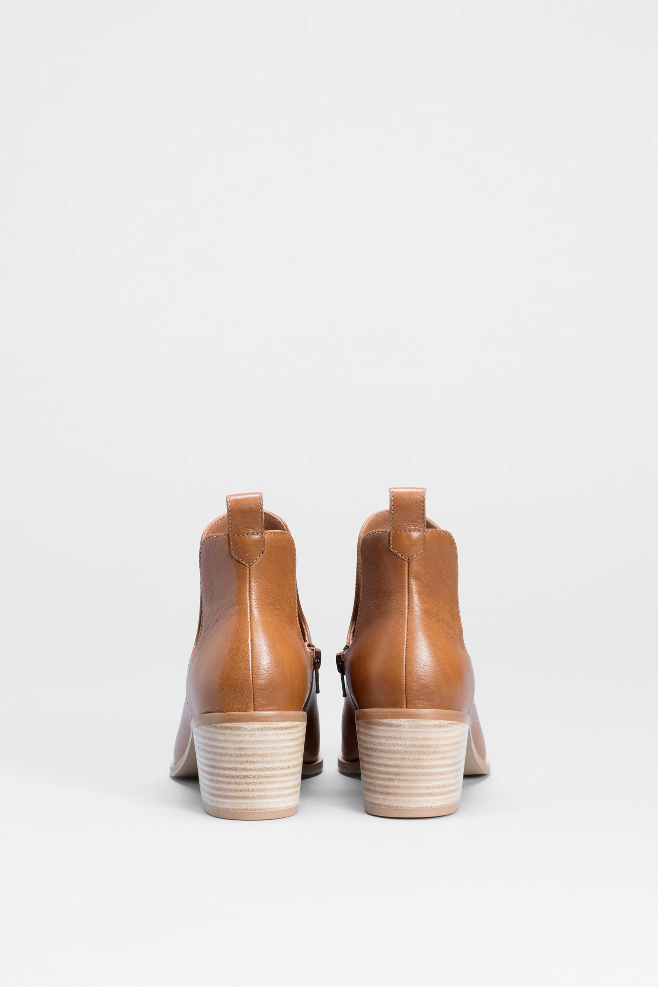 Valla Cut Out Boot